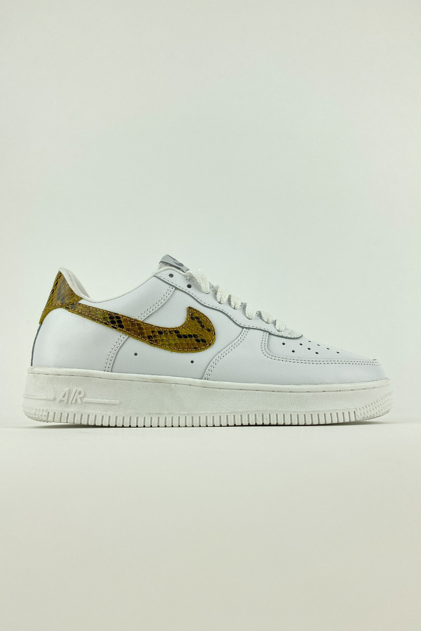 

Кроссовки Nike Air Force 1 Low White Snake белые унисекс демисезон 38, Белый