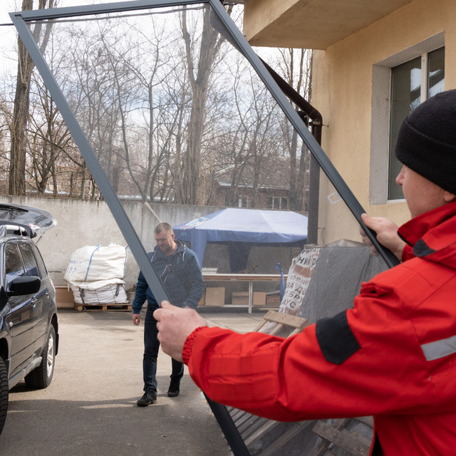 Купити антимоскітну сітку білий, коричневий, золотий дуб, антрацит в Києві
