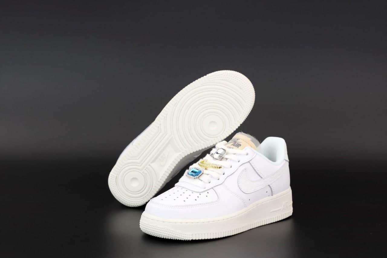 

Женские кроссовки Nike Air Force (белые) K12509 спортивные модные кроссы, Белый