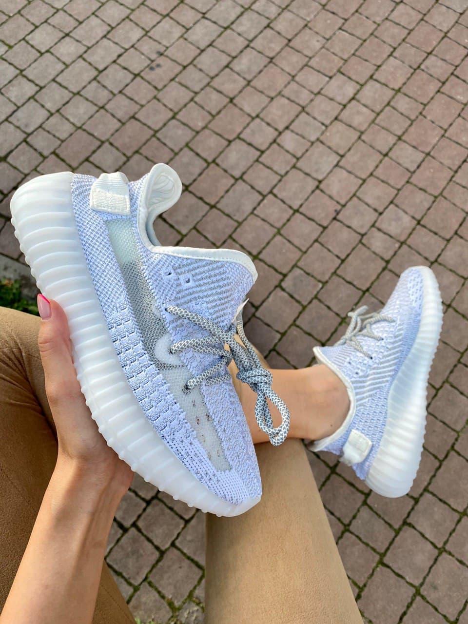 

Мужские кроссовки Adidas Yeezy Boost 350 v2 Static Reflective / Адидас Изи Буст 350 в2 Рефлективные 43, Светло-серый