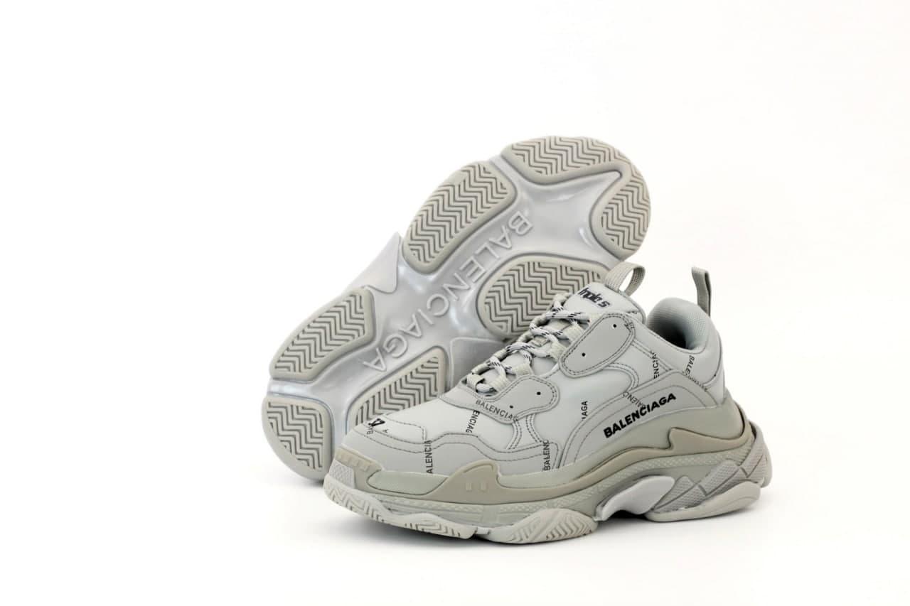 

Женские Кроссовки Balenciaga Triple S Clear Grey / Баленсиага Трипл С Серые 37, Серый