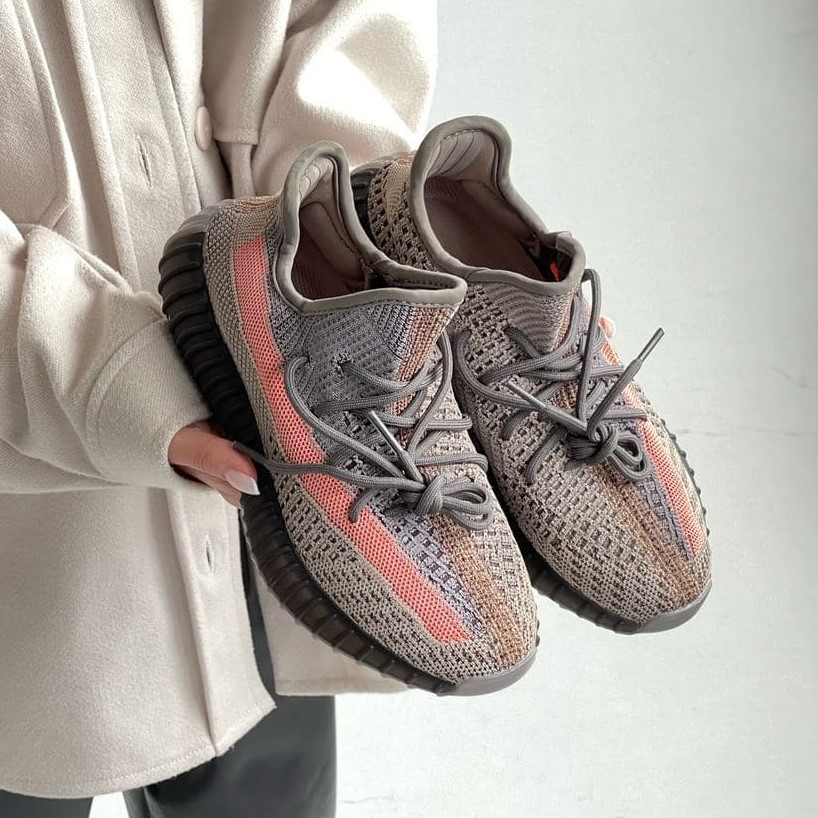 

Adidas Yeezy 350 Gray Coral Reflective | кроссовки женские и мужские; серые/коралловые; летние/весенние 39, Серый