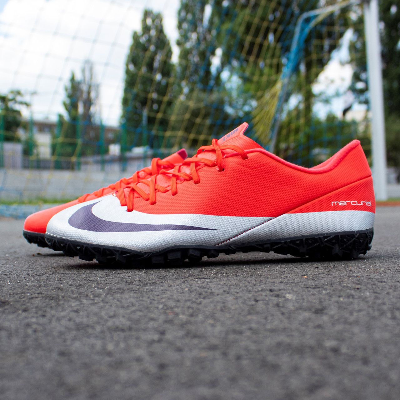 

Сороконожки Nike Mercurial Vapor XIII Academy TF (39-45), Красный