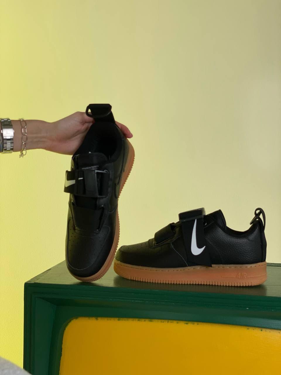 

Мужские кроссовки Nike Air Force 1 Utility Black / Найк Аир Форс 1 Ютилити Черные 41, Черный