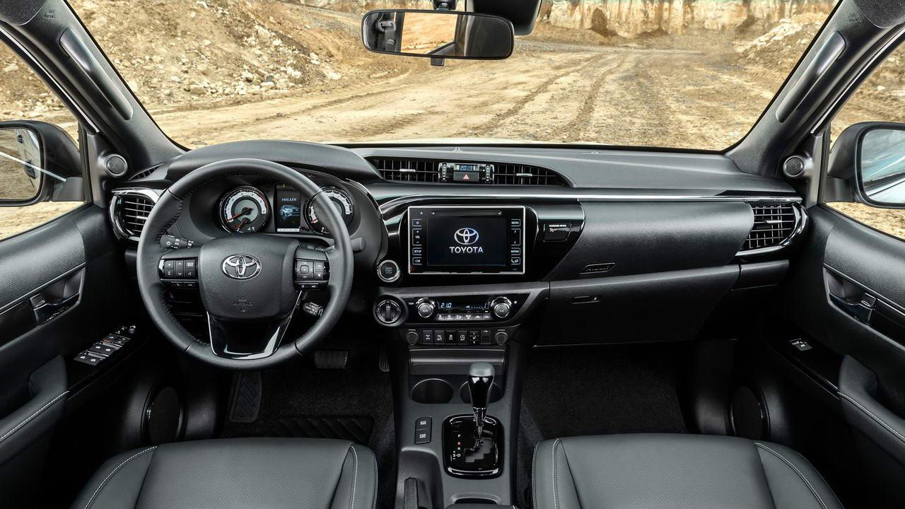 2019_toyota_hilux_special_edition_14.jpg