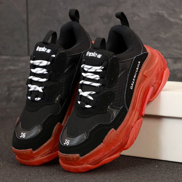 

Женские кроссовки в стиле Balenciaga Triple S, черный, красный, Италия 38, Разные цвета