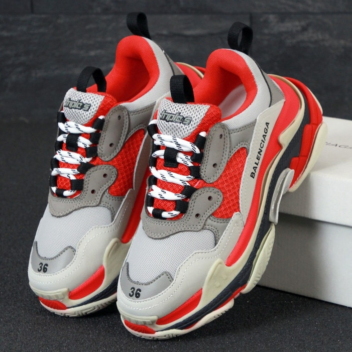 

Женские кроссовки в стиле Balenciaga Triple S, красный, серый, черный, Италия 37, Разные цвета