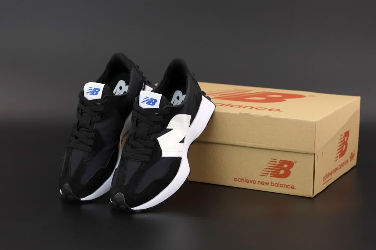 

Мужские кроссовки New Balance 327 (черные с белым) К2540 крутые замшевые спортивные кроссы, Черный