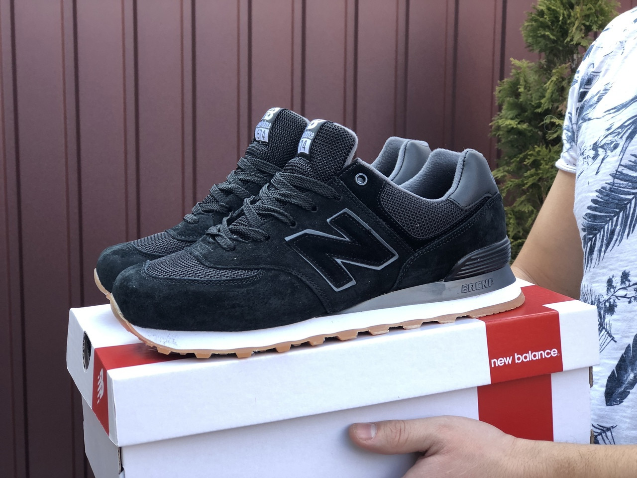 

New Balance мужские демисезонные черные кроссовки на шнурках. Весенние мужские замшевые кроссы 45, Черный