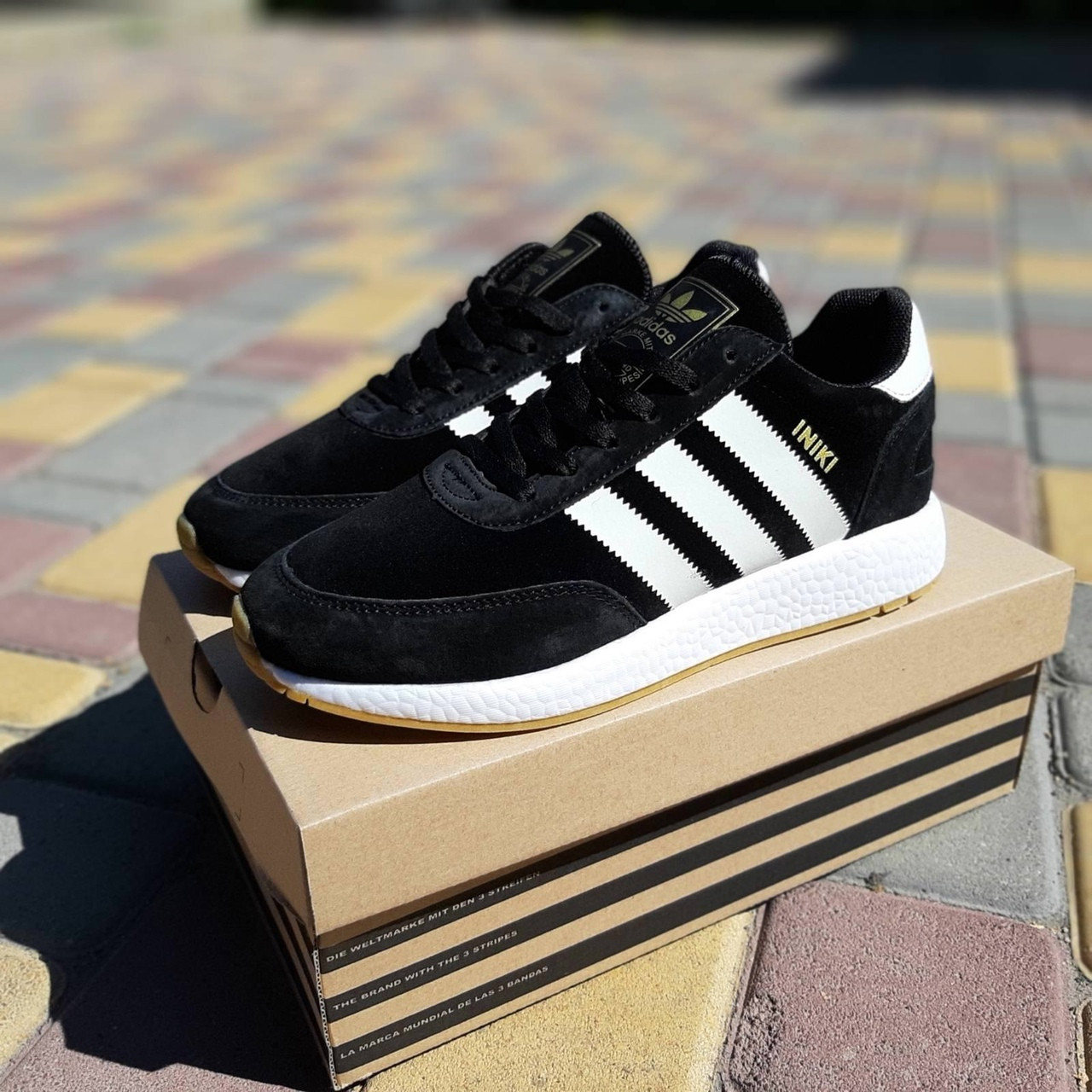 

Adidas Iniki мужские демисезонные черные кроссовки на шнурках. Весенние мужские замшевые кроссы 42, Черный