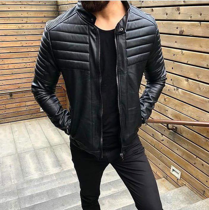 

Стильная мужская кожаная куртка черная