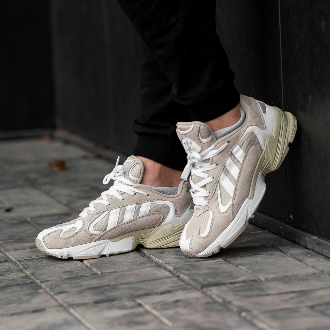 

Мужские кроссовки Adidas Yung-1. Размеры (40, 41, 42, 43, 44, 45), Белые