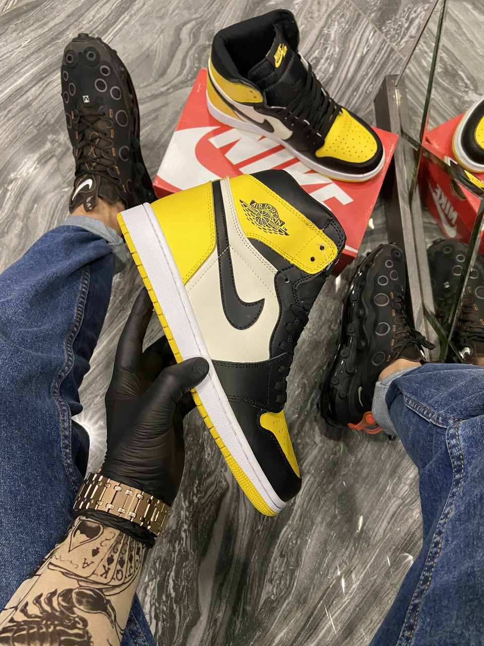 

Nike Air Jordan 1 Mid Yellow Black (Желтый), Жёлтый