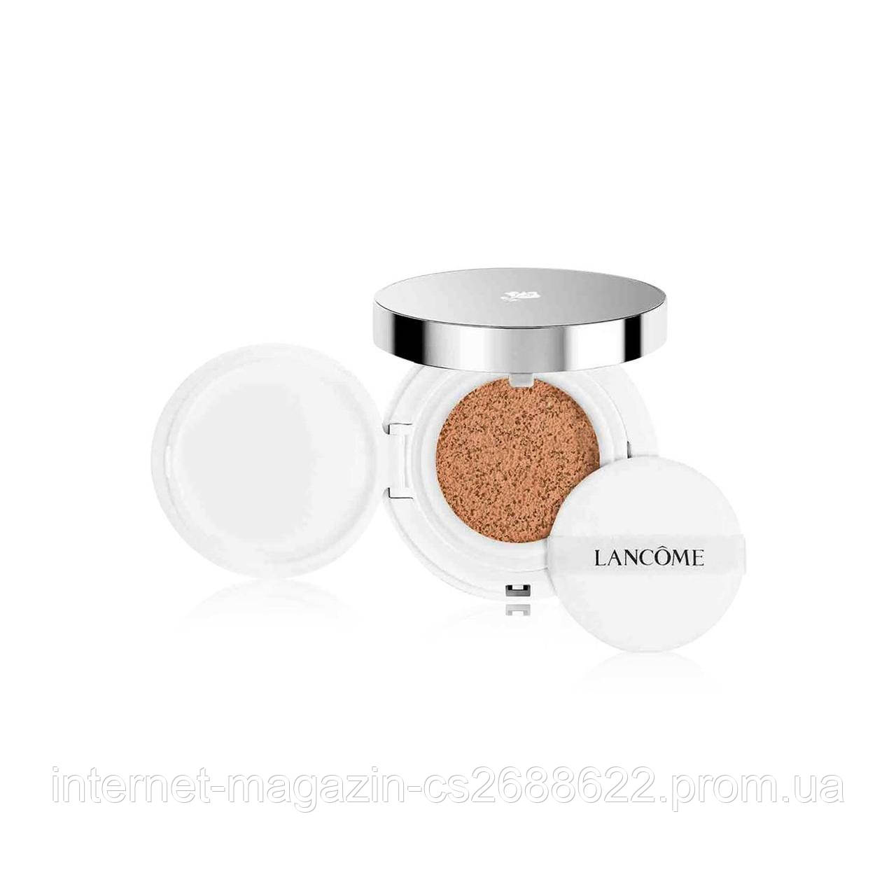 

Компактная тональная основа Lancome Miracle Cushion 02