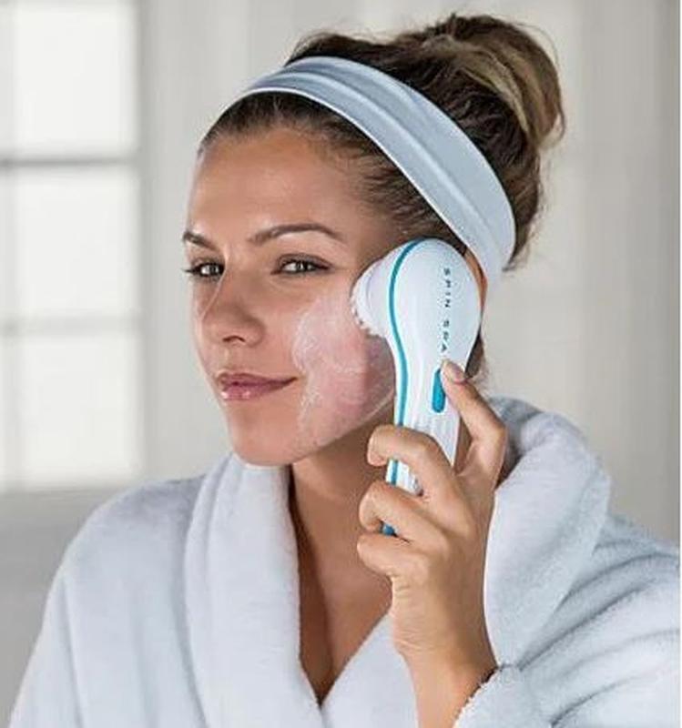 

Массажная щетка для лица и тела Spin Spa Brush от батареек, пластик, белая, щетка массажная Spin Spa Brush,, Белый