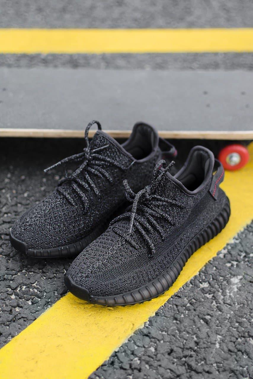 

Женские кроссовки Adidas Yeezy Boost 350 v2 Black Static / Адидас Изи Буст 350 в2 Черные Рефлективные 37, Черный