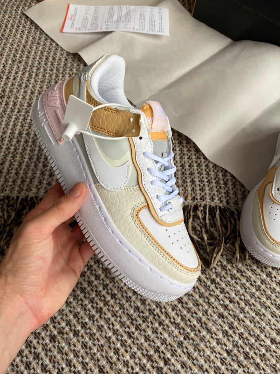 

Женские кроссовки Nike Air Force 1 Shadow Spruse Aura Cream / Найк Аир Форс 1 Шадоу Аура Кремовые 38, Кремовый