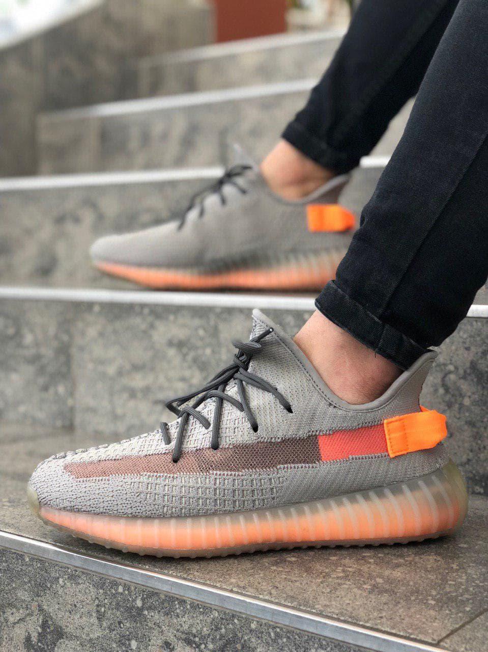 

Женские кроссовки Adidas Yeezy Boost 350 v2 True Form Grey / Адидас Изи Буст 350 в2 Серые 38, Серый