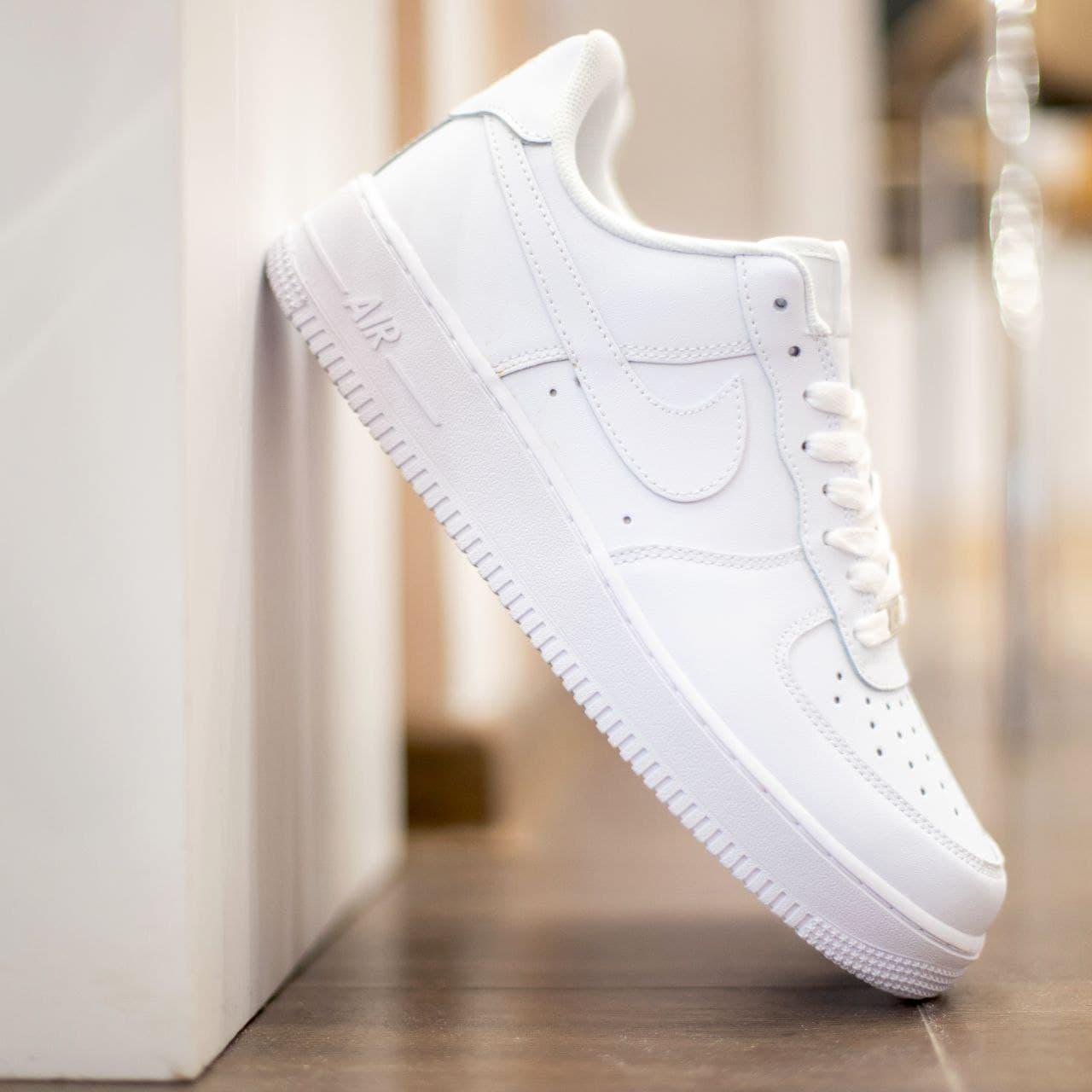 

Nike Air Force 1 Mid LV8 White / Найк Аир Форс 1 Мид ЛВ8 Белые Мужские 44, Белый