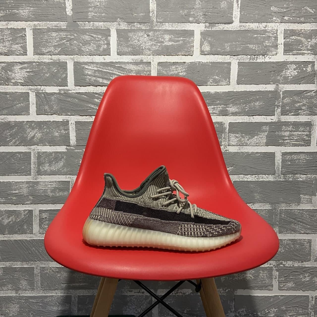 

Мужские Кроссовки Adidas Yeezy Boost 350 V2 Zyon / Адидас Изи Буст 350 в2 Коричневый 42