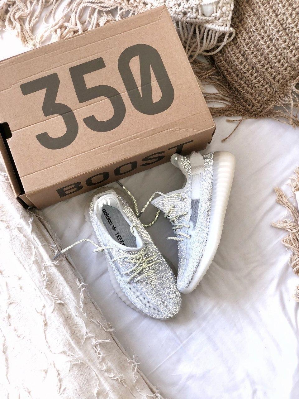 

Мужские кроссовки Adidas Yeezy Boost 350 v2 Reflective / Адидас Изи Буст 350 в2 Рефлектив 44, Светло-серый