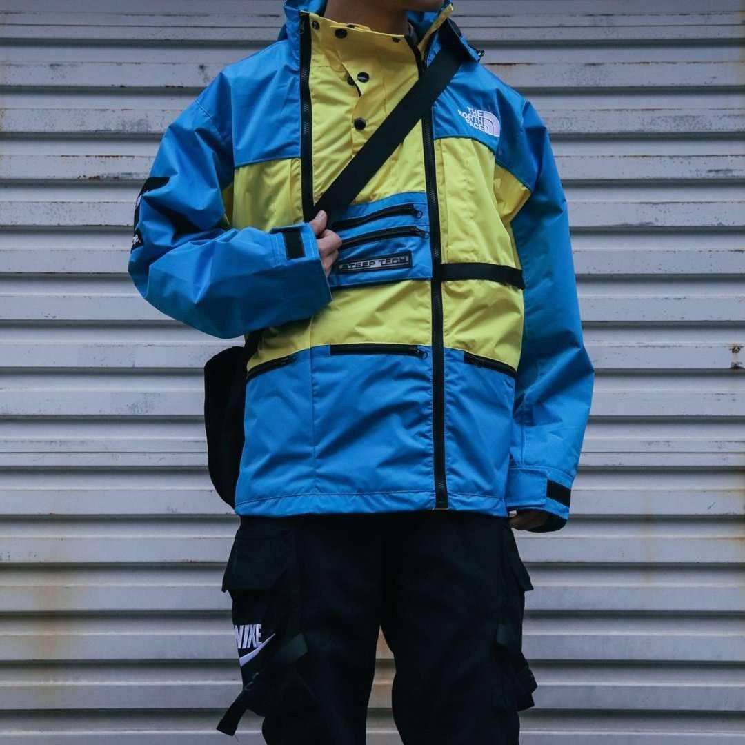 

Куртка Supreme x The North Face SteepTech Yellow/Blue / Зе Норт Фейс Найт х Суприм СтепТеч Еллоу/блу M