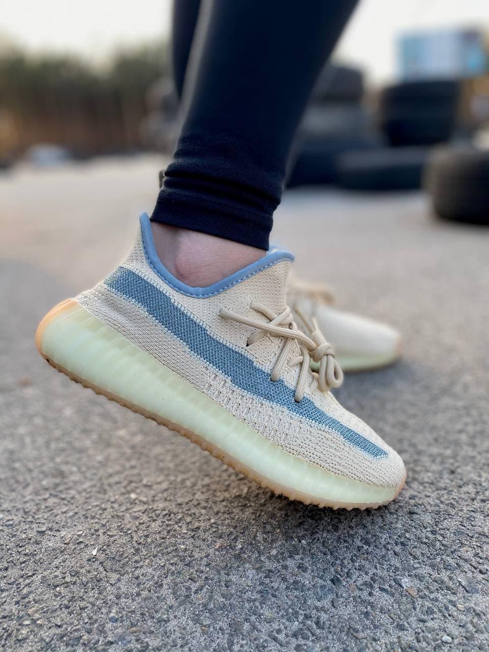 

Женские кроссовки Adidas Yeezy Boost 350 v2 Yellow Linen / Адидас Изи Буст 350 в2 Желтые 37, Желтый