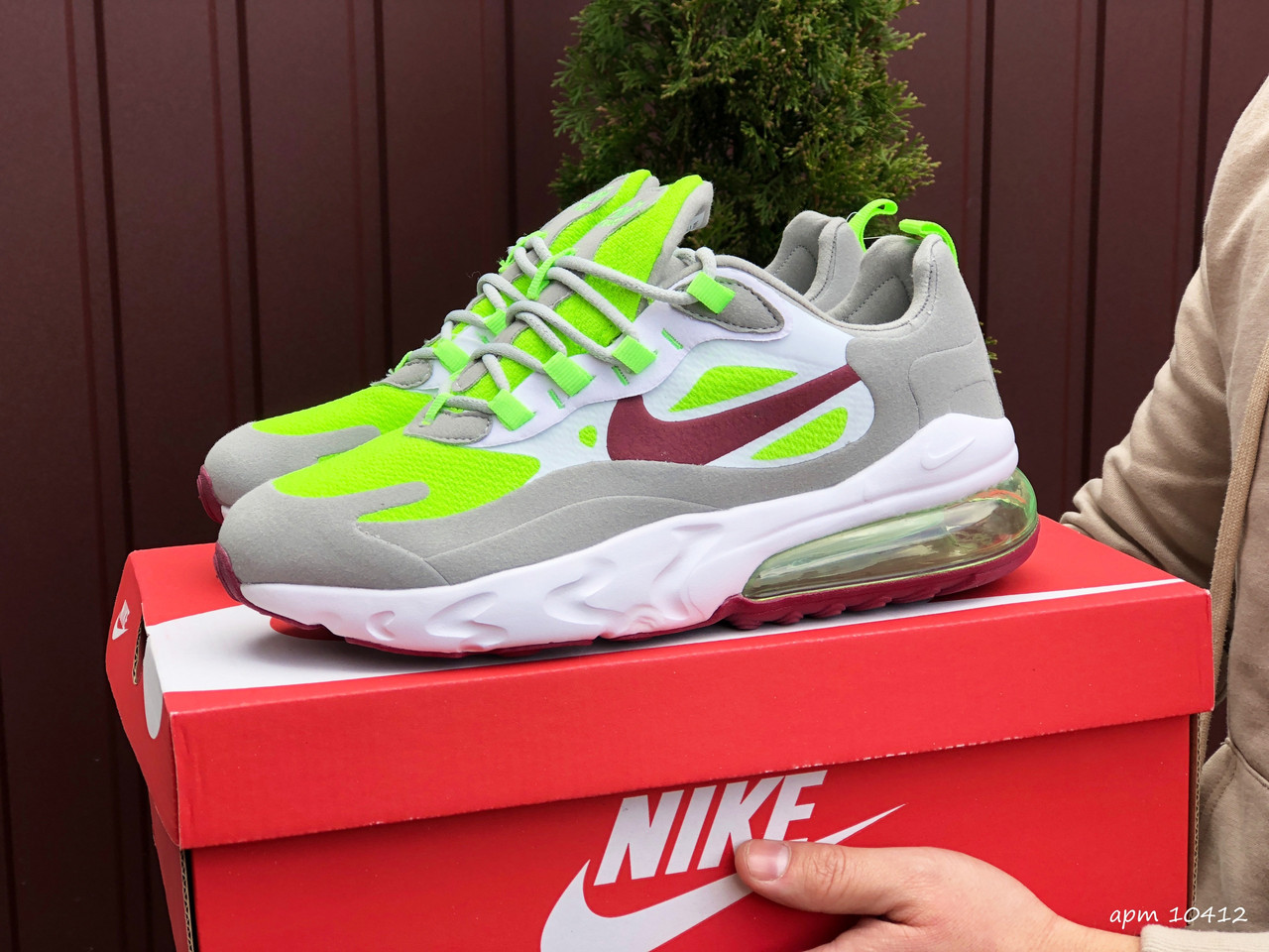 

Кроссовки мужские Nike Air Max 270 React серые с салатовым, Найк Аир Макс 270 Реакт, текстильные, код SD-10412, Серый