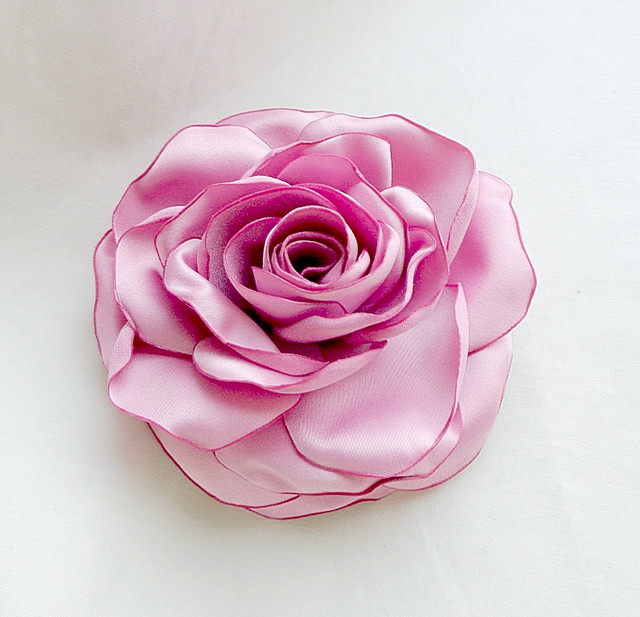 Брошка квітка з тканини ручної роботи "Роза Рожева Пантера" -купити-в інтернет-магазині AnnaRose