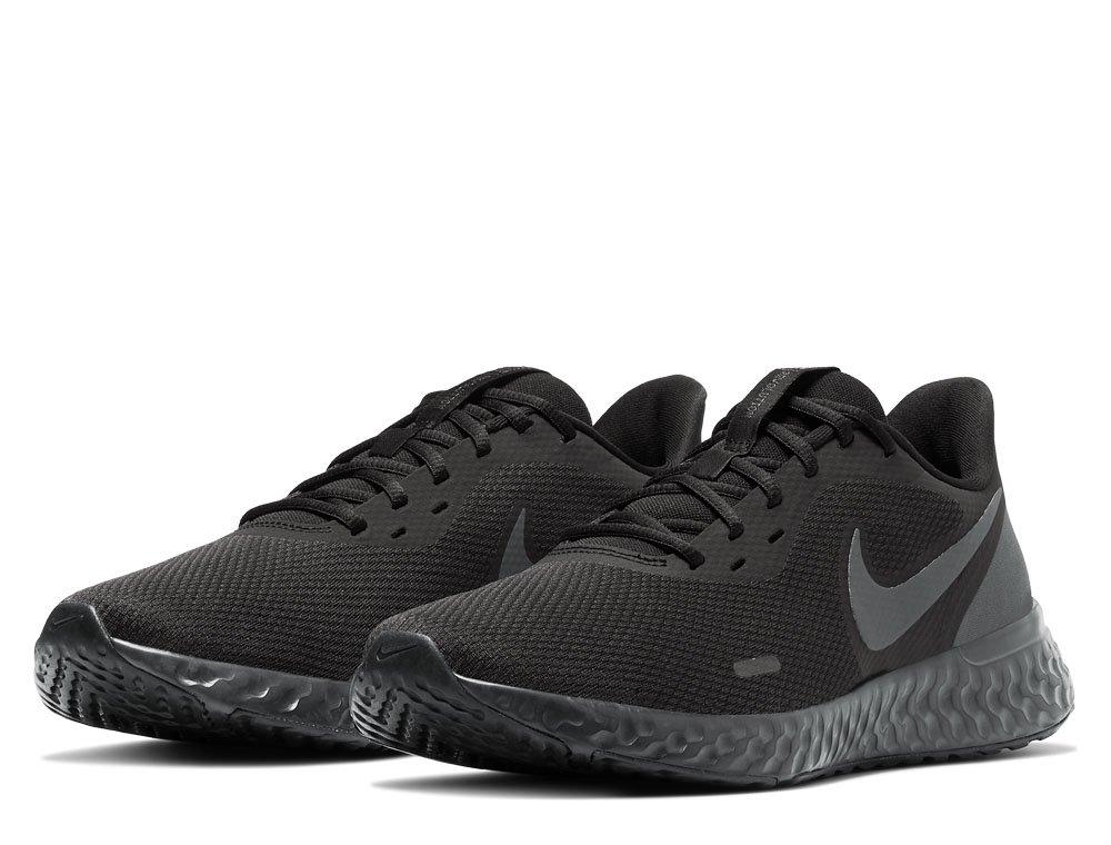 

Кроссовки мужские Nike Revolution 5 BQ3204-001 Черный 47.5