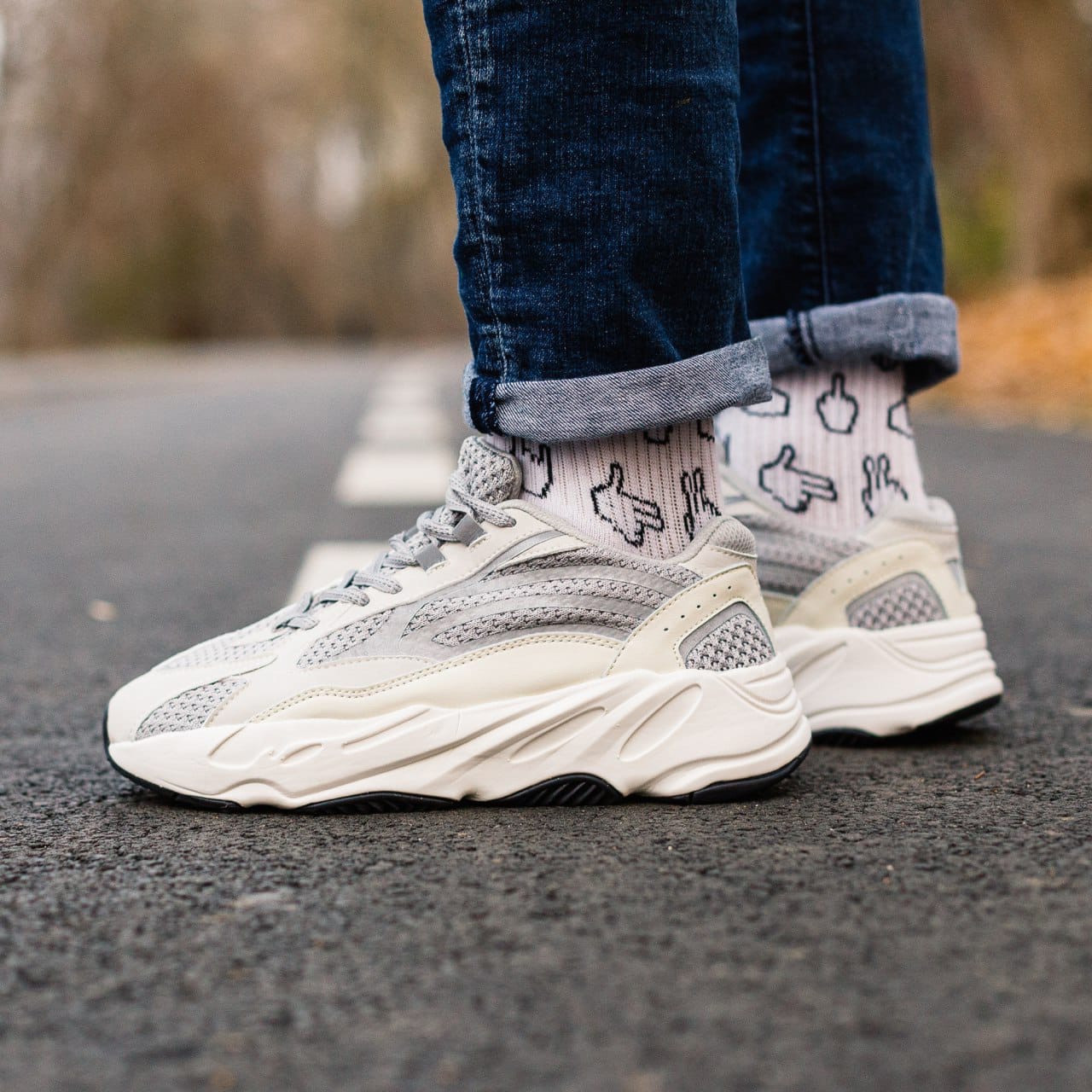 

Кроссовки мужские Adidas Yeezy Boost 700 V2 Static, Адидас Изи Буст 700, замша, текстиль, код IN-499 Да, 44, Серый