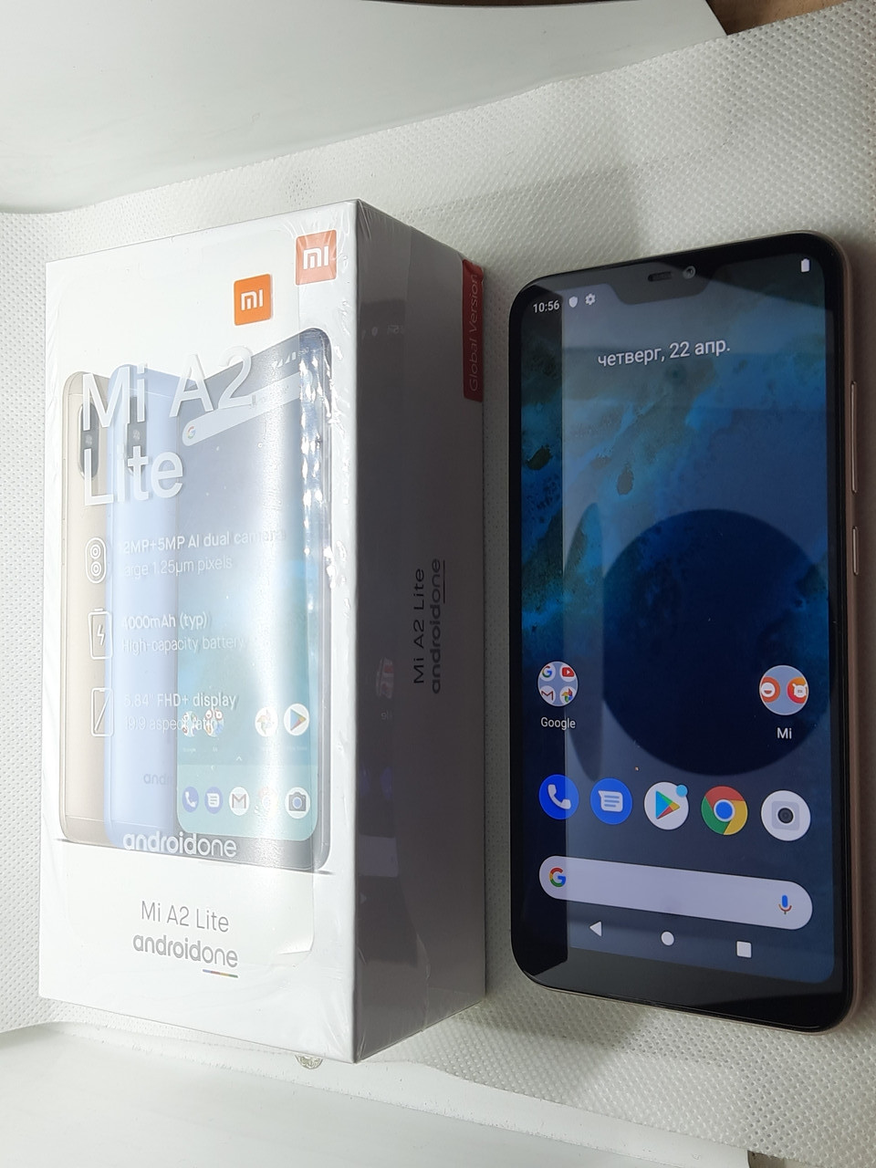 

Xiaomi Mi A2 Lite 3/32GB #1647ВР, Золотистый