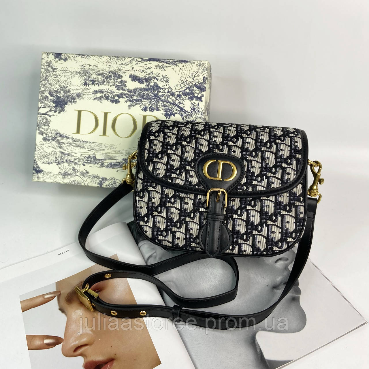 

Женская сумка через плечо из текстиля Dior Bobby Bag Диор Бобби Бэг реплика, Черный