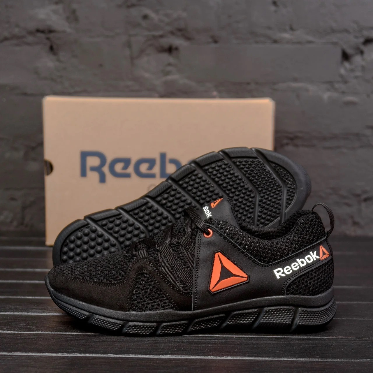 

Мужские летние кроссовки сетка Reebok 41, Черный