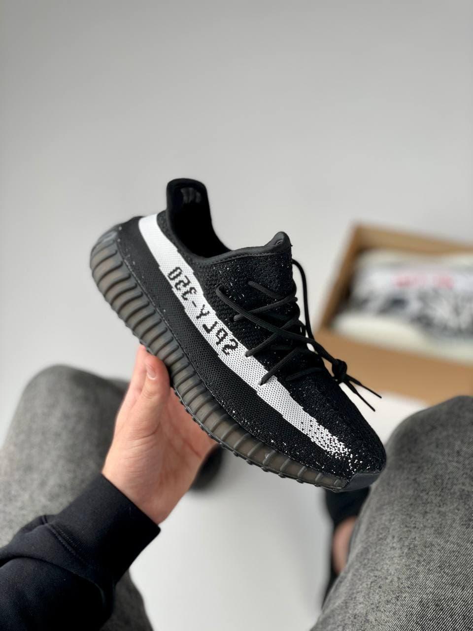 

Мужские кроссовки Adidas Yeezy Boost 350 v2 SPLY Black / Адидас Изи Буст 350 Сплай Черные 45, Черный