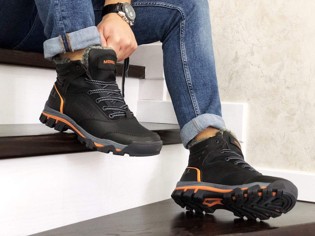 

Мужские Кроссовки в стиле 8623 Merrell черные зима