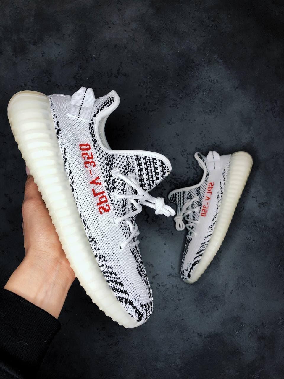 

Женские кроссовки Adidas Yeezy Boost 350 v2 Zebra White Black / Адидас Изи Буст 350 в2 Белые Черные 37, Черно-белый