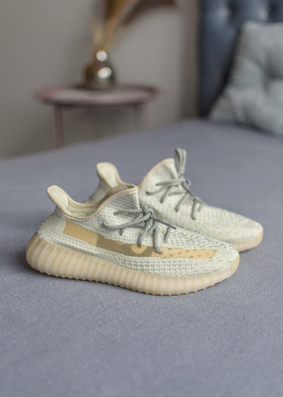 

Женские кроссовки Adidas Yeezy Boost 350 v2 Lundmark Full Reflective / Адидас Изи Буст 350 в2 Рефлективные 37, Кремовый