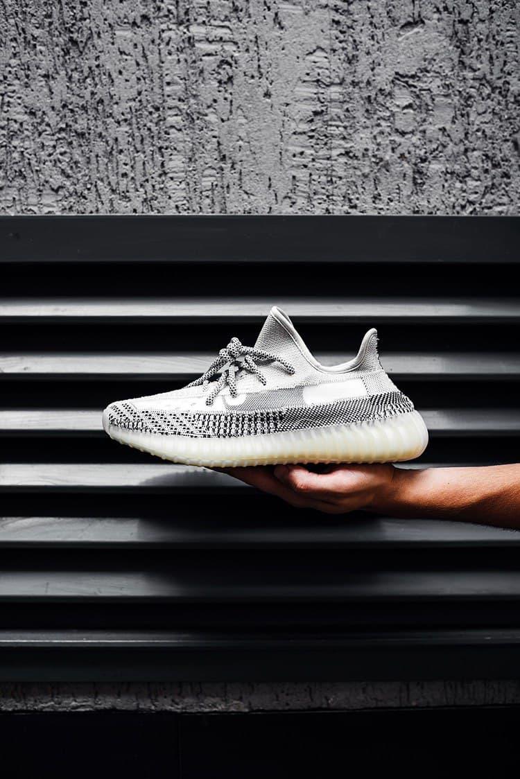 

Женские кроссовки Adidas Yeezy Boost 350 v2 Topen Grey / Адидас Изи Буст 350 в2 Топен Серые, Серый