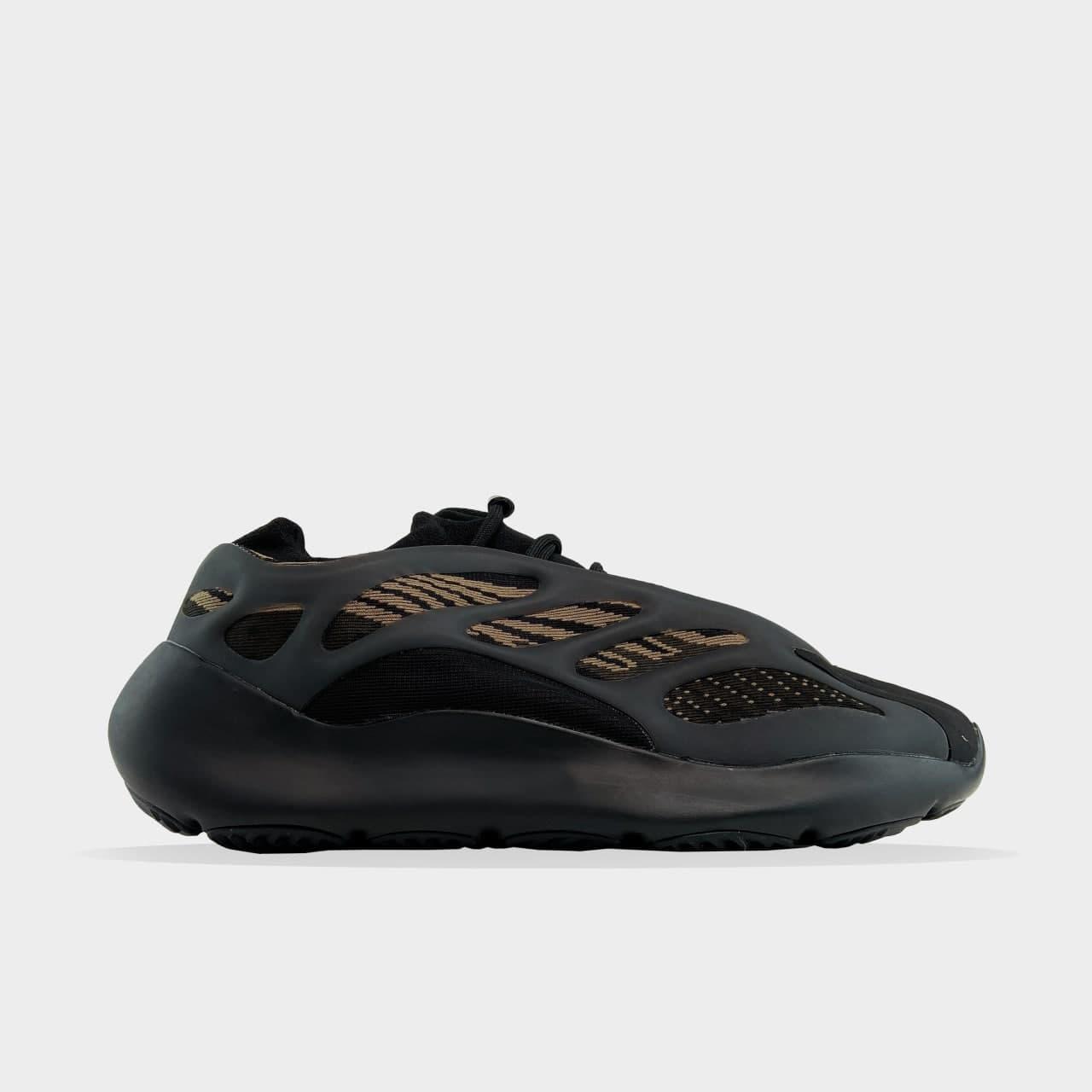 

Мужские Кроссовки Adidas Yeezy Boost 700 V3 Black / Адидас Изи Буст 700 В3 Черные 43, Черный