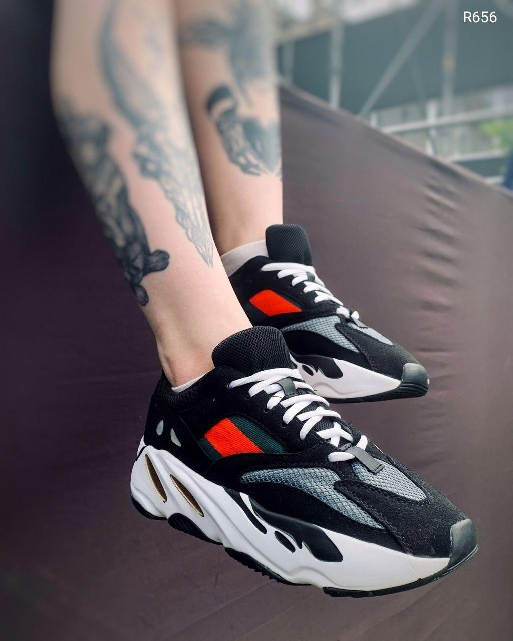 

Adidas yeezy 700v2 x Gucci (Топ якість) Жіночі кросівки 39 (25 см), Голубой