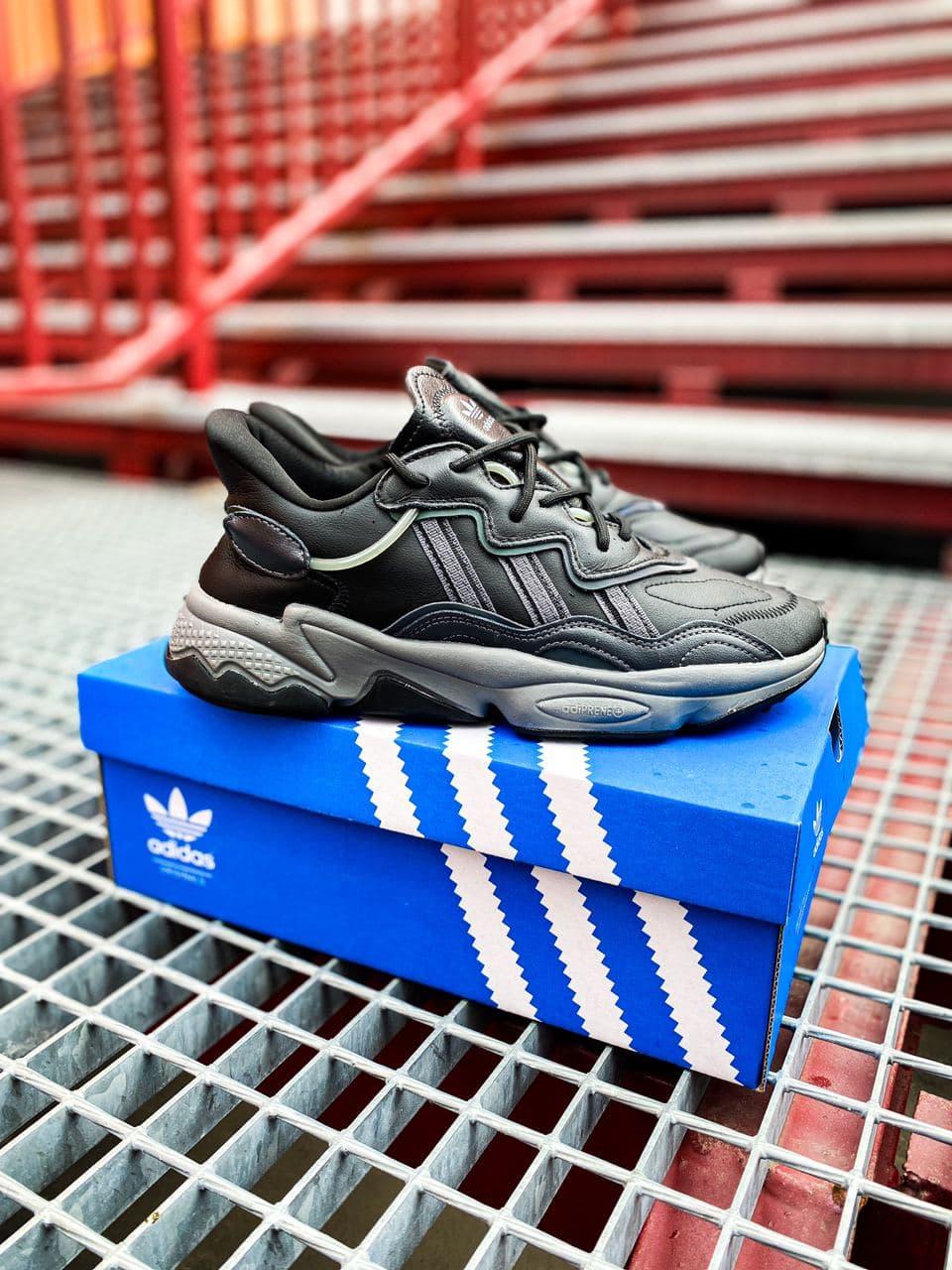 

Мужские черно-серые кроссовки Adidas Ozweego / Адидас Озвиго 42, Черный