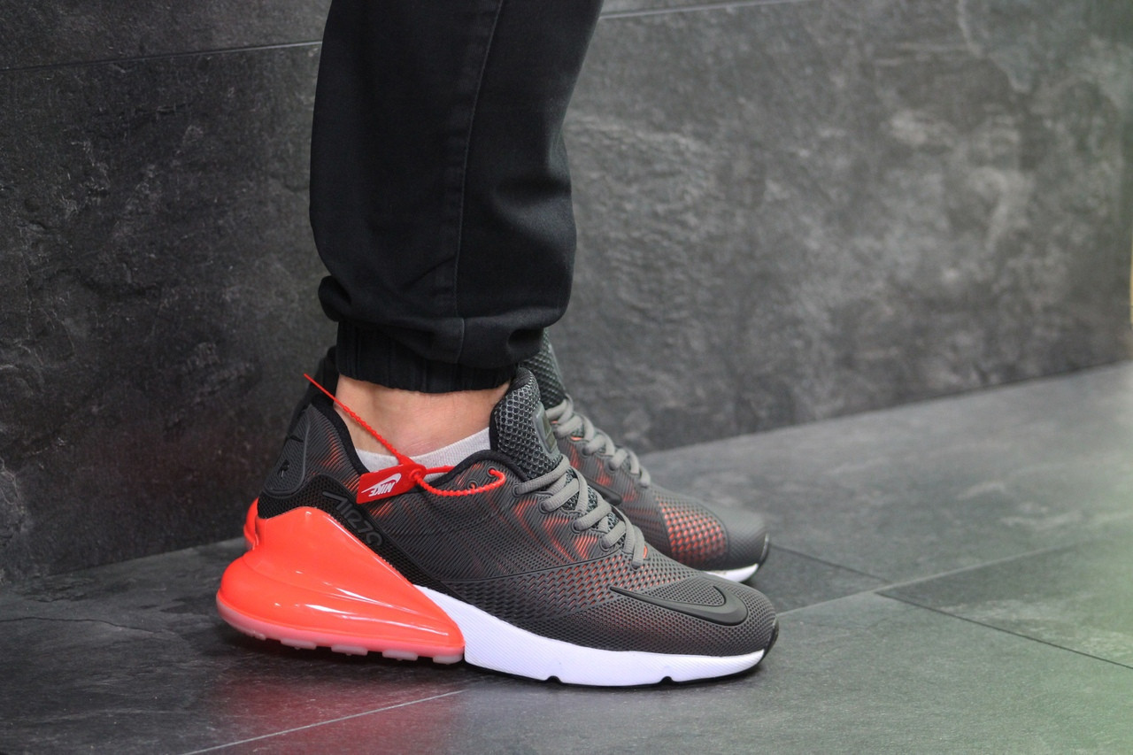 

Мужские кроссовки в стиле Nike Найк Air Max 270 Gray, 44 (28,2 см), Серый