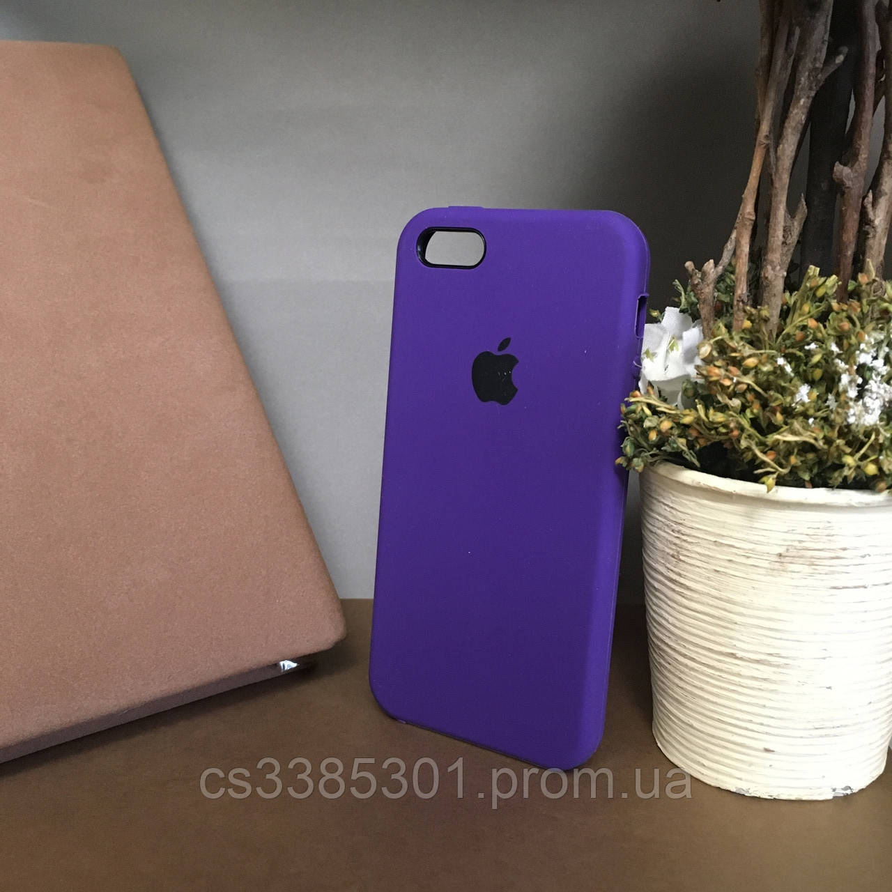 

Чехол бампер silicone case для Iphone 5 / 5s / se . Силиконовый чехол накладка на айфон, Фиолетовый