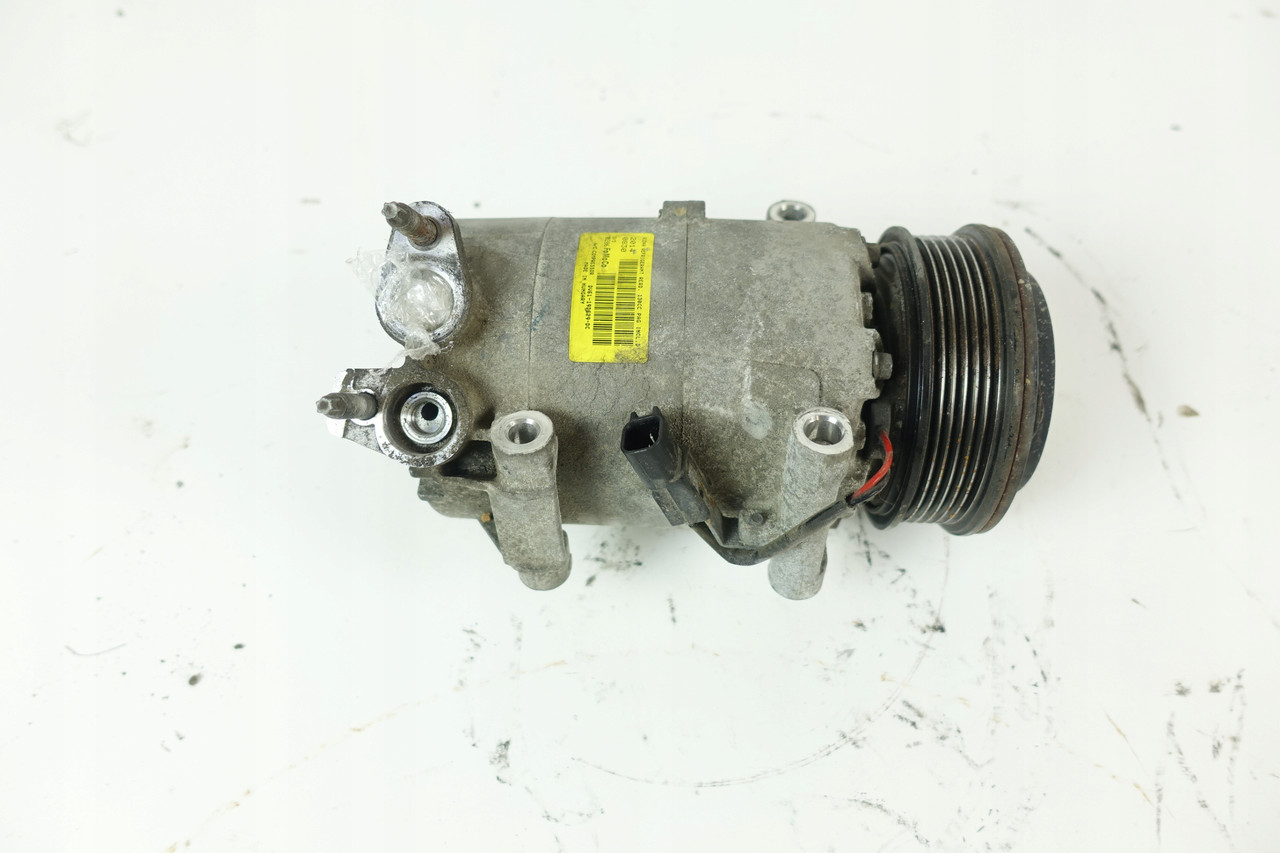 

Компрессор кондиционера Ford Kuga MK2 DV61-19D629-DC под заказ 2-4дн