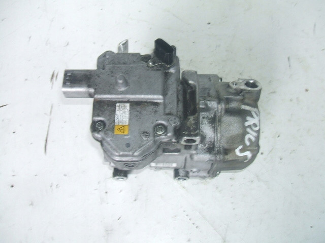 

Компрессор кондиционера PRIUS III AURIS 042200-0422 под заказ 2-4дн
