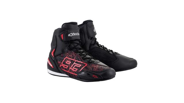 MM93 AUSTIN KNITTED RIDING SHOES
