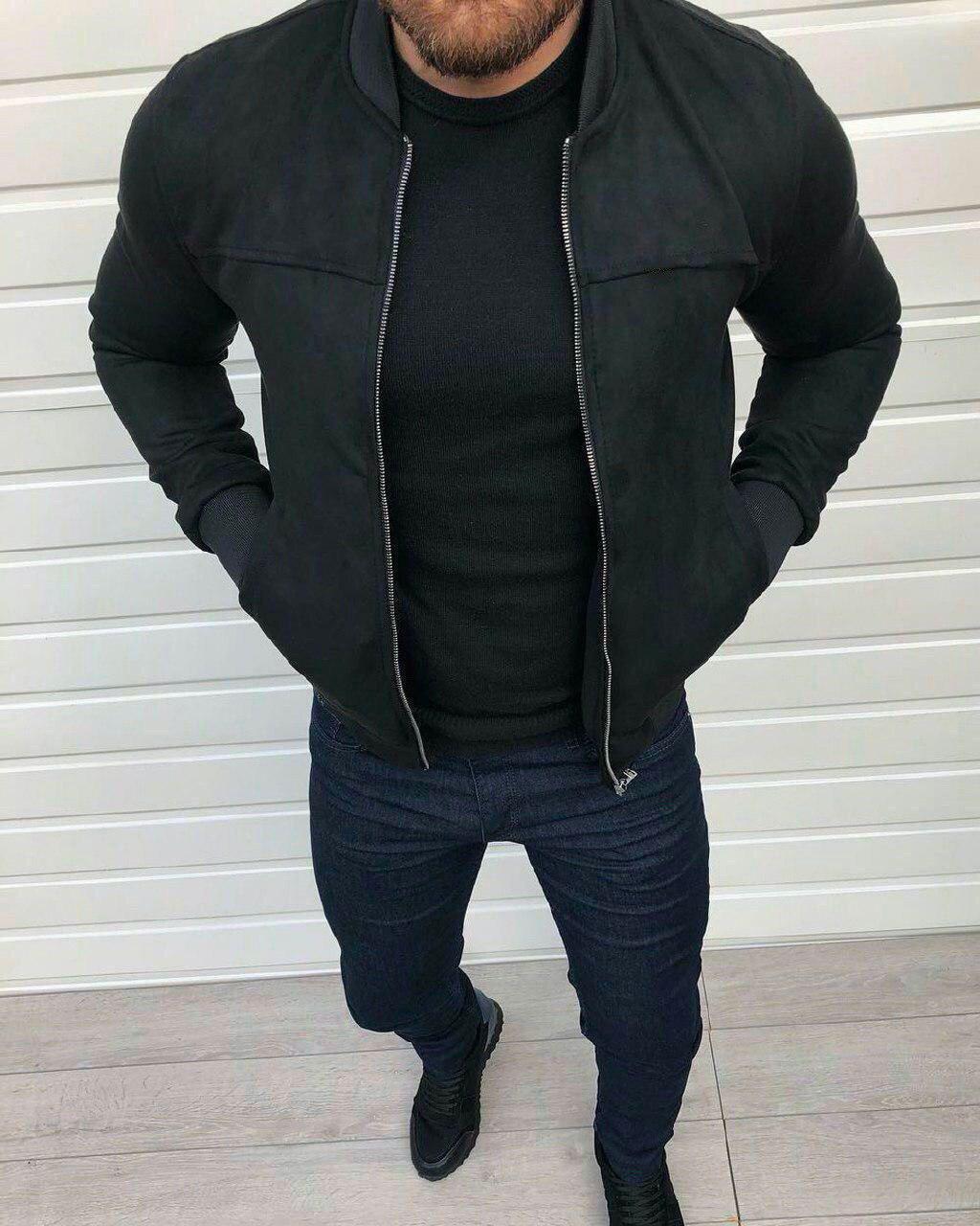 

Мужской замшевый бомбер.