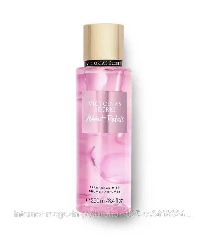 

Парфюмированный спрей для тела Victoria`s Secret Velvet Petals