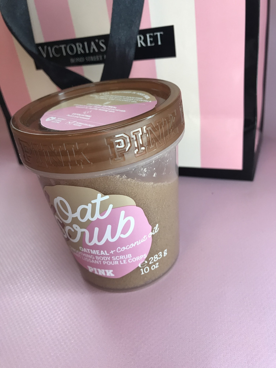 

Скраб для тела от Victoria’s Secret Oat Scrub